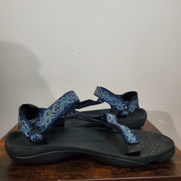 Womens Teva Sandals Size 9 - Picture 3 of 11